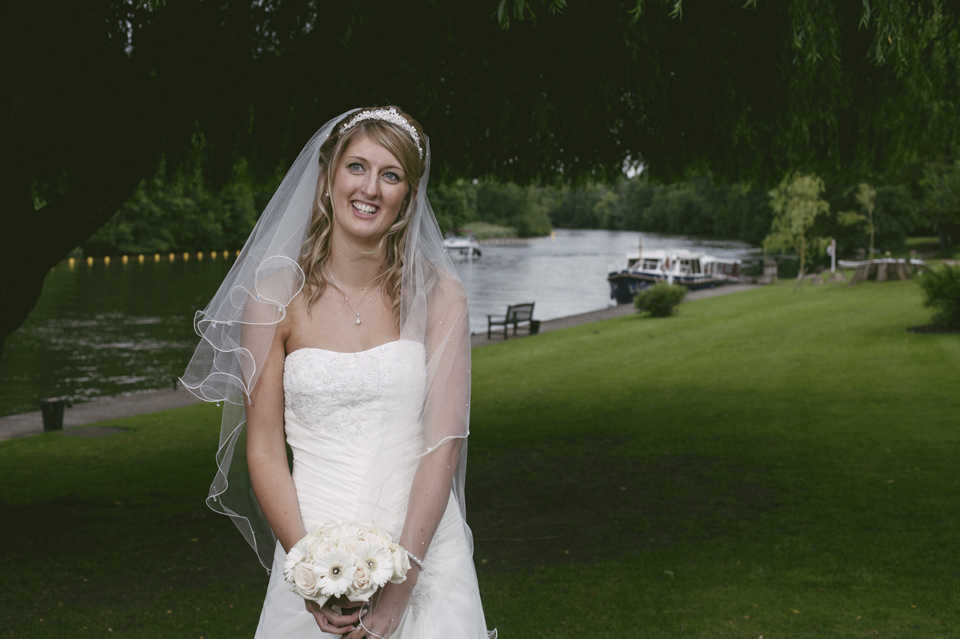 Nicola scott uk wedding photographs (69)